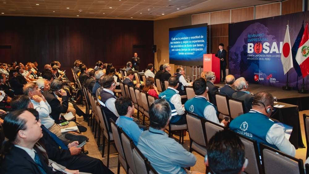 Sesión de preguntas y respuestas durante el seminario