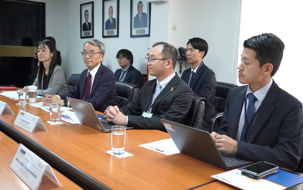 山元大使や細川JICAペルー事務所長他、日本側出席者